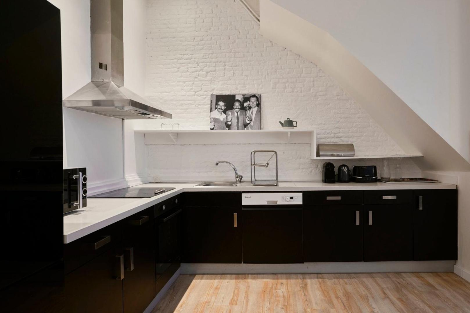 Old Lille: Charming Renovated Apartment エクステリア 写真