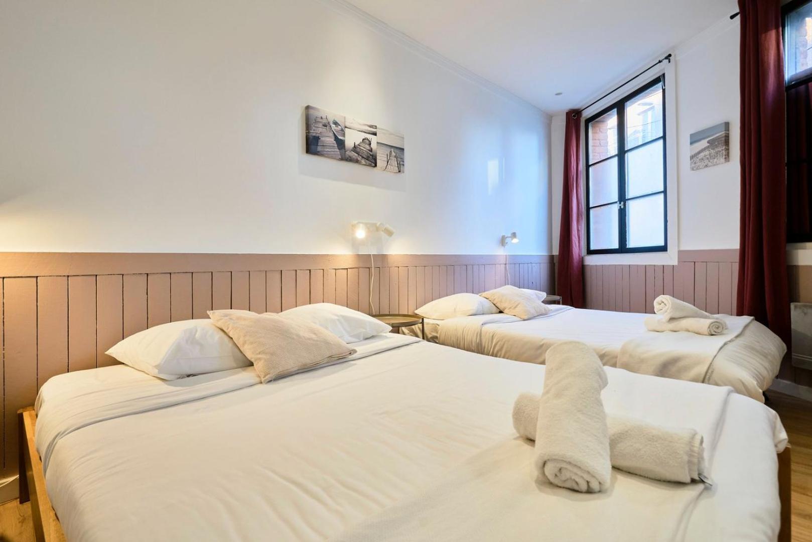 Old Lille: Charming Renovated Apartment エクステリア 写真